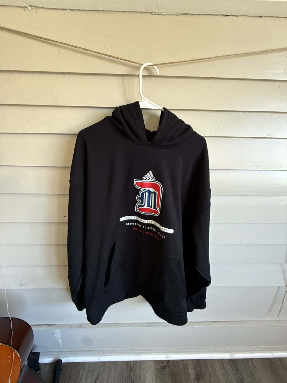Adidas University of Detroit Mercy Hoodie Size XL Black